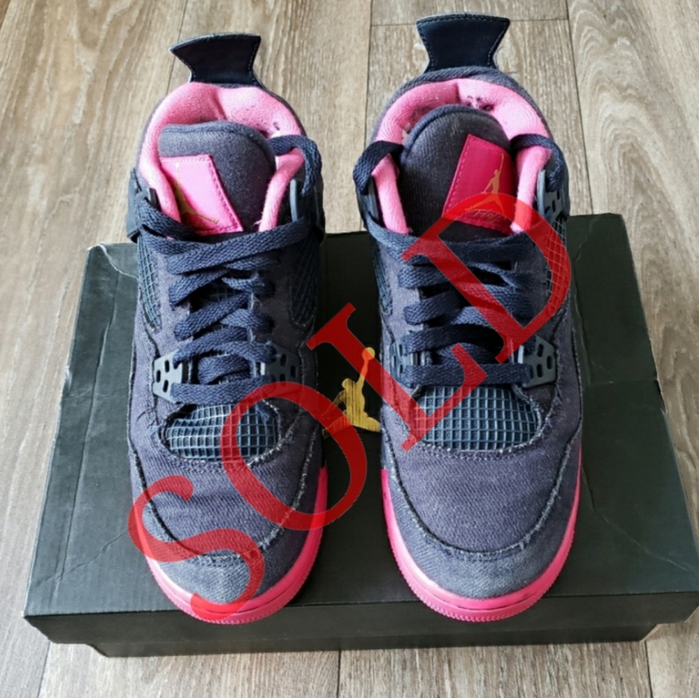 📌SOLD📌 Air Jordan 4 Retro Obsidian Pink